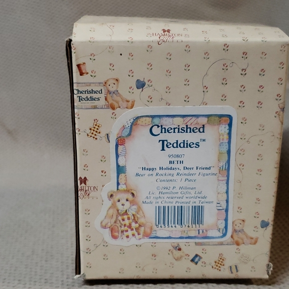 Cherished Teddies, Beth - Picture 4 of 6